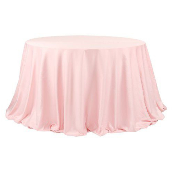 Скатерть розового цвета. Розовая скатерть. Нежно розовая скатерть. Скатерть на круглый стол. Стол с розовой скатертью.
