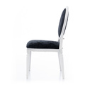 Аренда стульев Louis белого цвета с черной бархатной обивкой 3-2